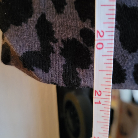 Torrid Black & Grey Leopard Cheetah High Waist Mini Skirt Size 0 - Picture 4 of 4